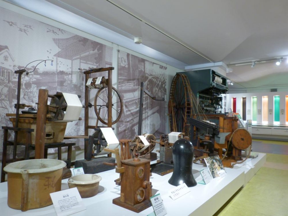https://mdw-travel-data-us-east-1.s3.amazonaws.com/img/country/Japan/Yokohama-Silk-Museum/img_00.jpg