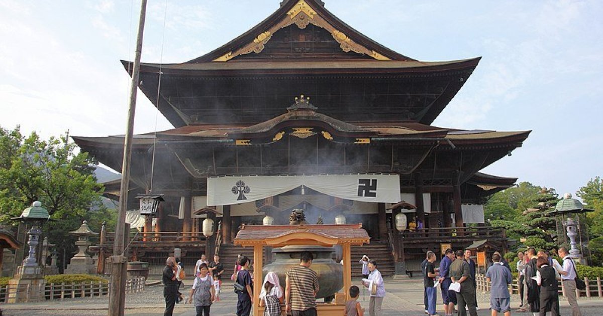 https://mdw-travel-data-us-east-1.s3.amazonaws.com/img/country/Japan/Zenko-ji-Museum/img_02.jpg