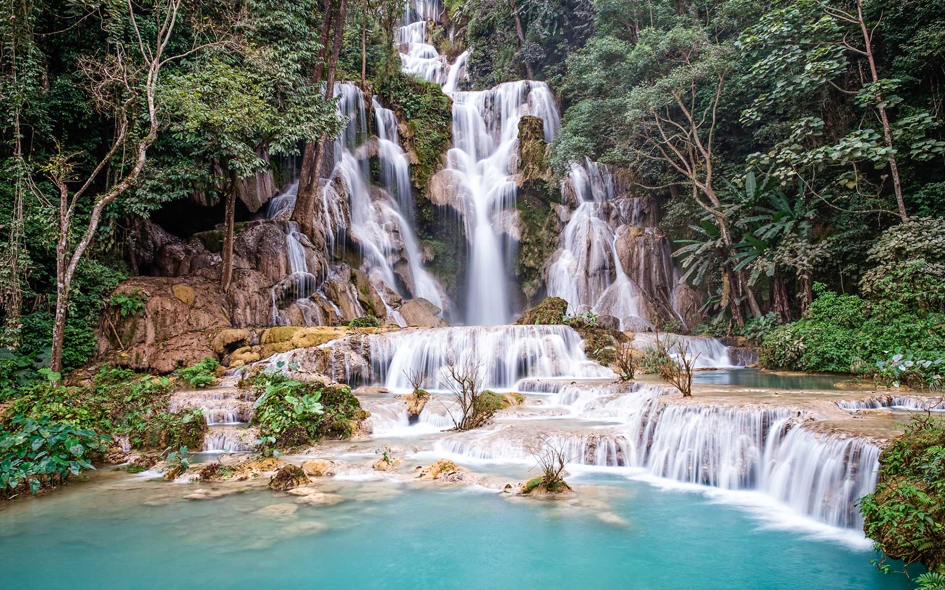 https://mdw-travel-data-us-east-1.s3.amazonaws.com/img/country/Laos/Ban-Pak-Khop/img_01.jpg