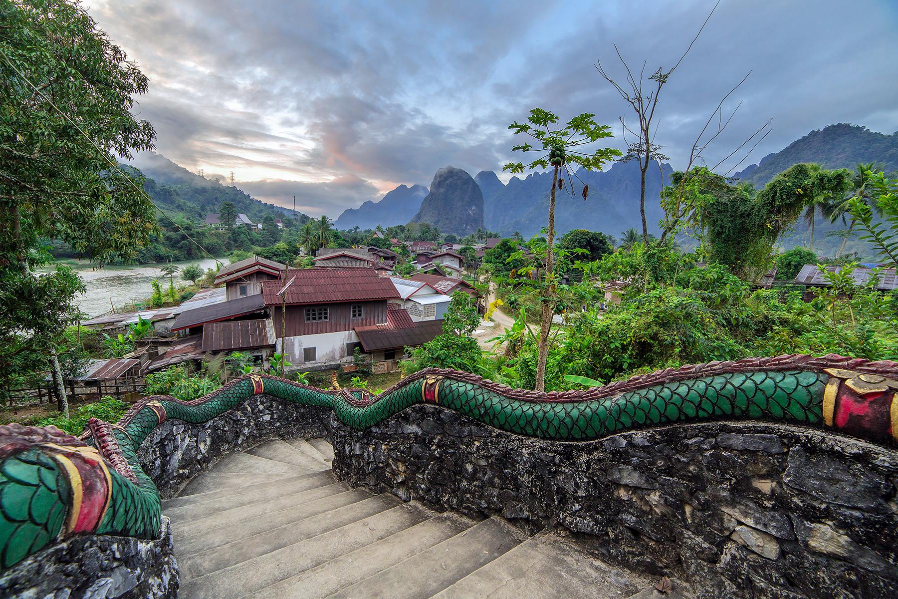 https://mdw-travel-data-us-east-1.s3.amazonaws.com/img/country/Laos/Ban-Salek/img_03.jpg