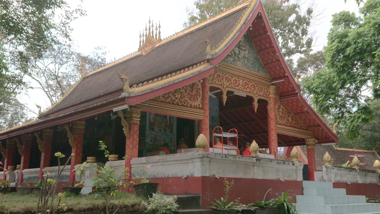 https://mdw-travel-data-us-east-1.s3.amazonaws.com/img/country/Laos/Buddhist-Monastery/img_03.jpg