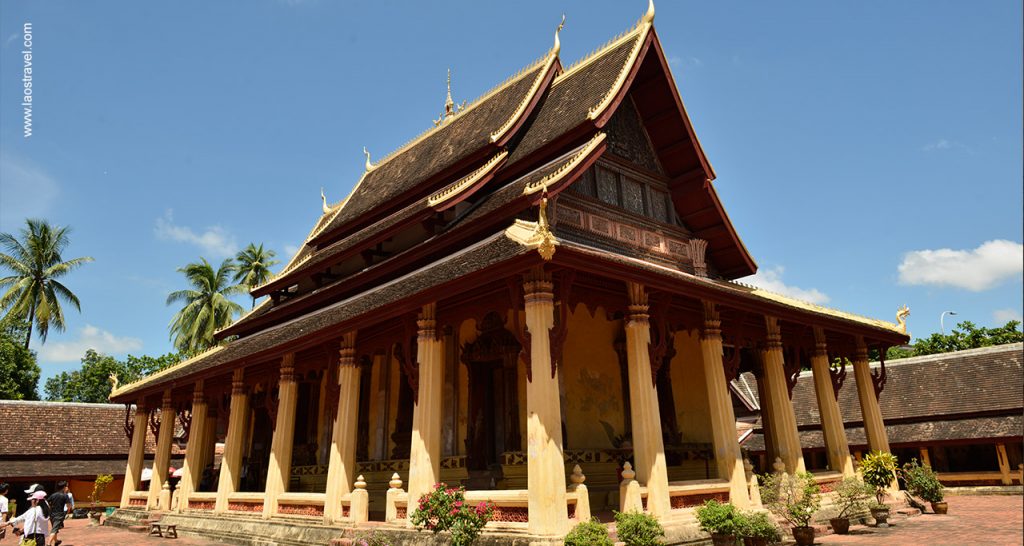 https://mdw-travel-data-us-east-1.s3.amazonaws.com/img/country/Laos/Candle-Castle/img_00.jpg