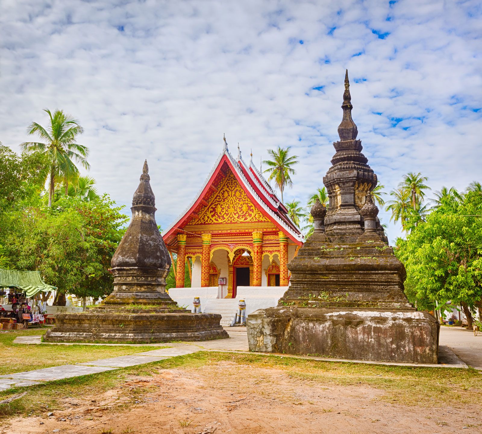 https://mdw-travel-data-us-east-1.s3.amazonaws.com/img/country/Laos/Collective-School-Drawing/img_00.jpg