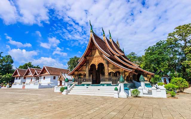 https://mdw-travel-data-us-east-1.s3.amazonaws.com/img/country/Laos/Golden-City-Temple-Wat-Xieng-Muan/img_00.jpg