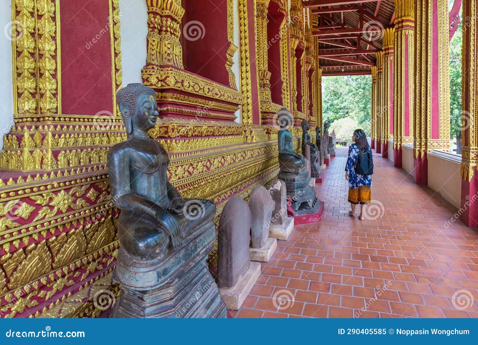 https://mdw-travel-data-us-east-1.s3.amazonaws.com/img/country/Laos/Hor-Phakeo/img_03.jpg