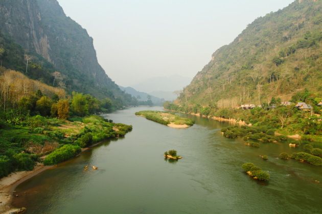 https://mdw-travel-data-us-east-1.s3.amazonaws.com/img/country/Laos/Inner-Namtha-River/img_03.jpg