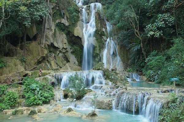 https://mdw-travel-data-us-east-1.s3.amazonaws.com/img/country/Laos/Kaeng-Nyui-Waterfalls-and-Park/img_01.jpg