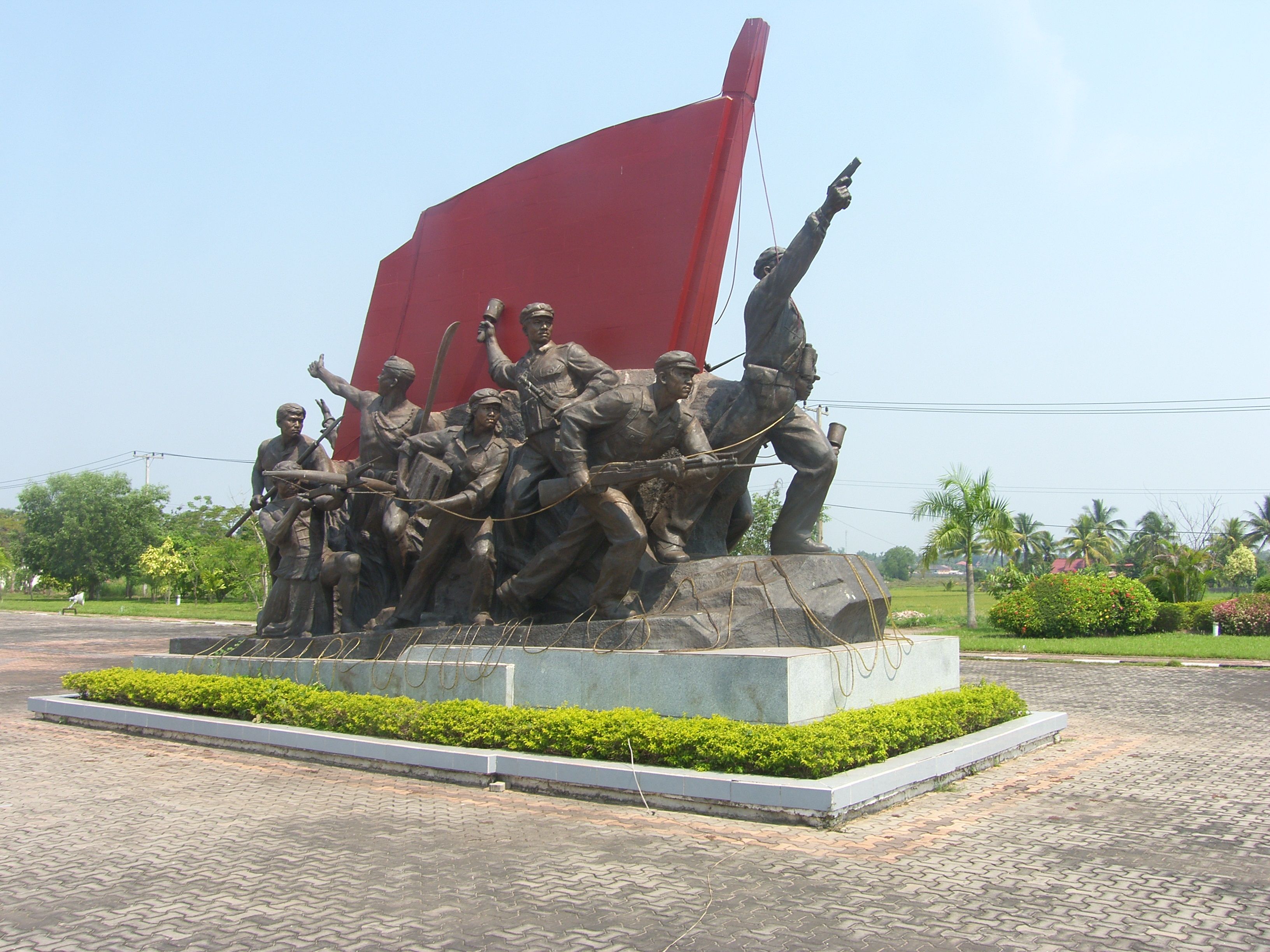 https://mdw-travel-data-us-east-1.s3.amazonaws.com/img/country/Laos/Kaysone-Phomvihane-Memorial-Museum/img_01.jpg