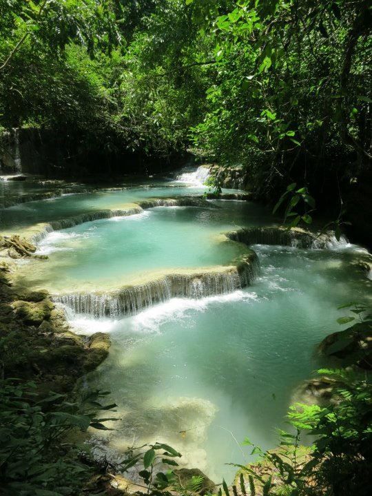 https://mdw-travel-data-us-east-1.s3.amazonaws.com/img/country/Laos/Kouang-Si-Waterfall/img_02.jpg