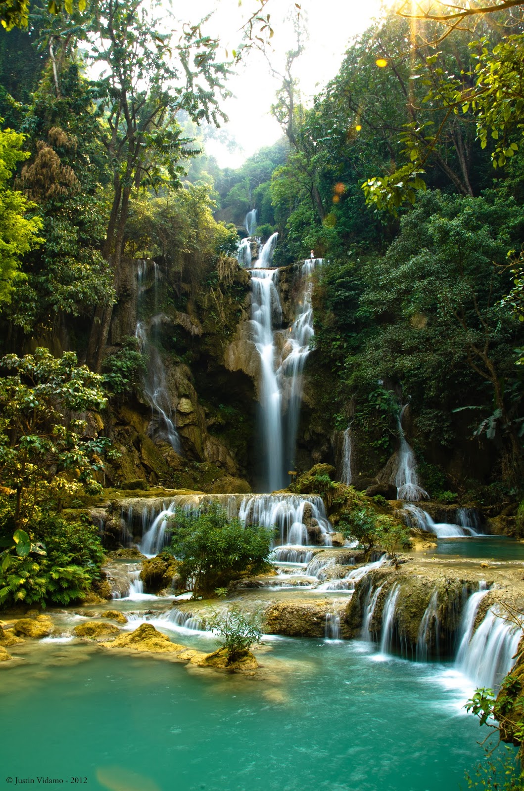 https://mdw-travel-data-us-east-1.s3.amazonaws.com/img/country/Laos/Kuang-Si-Falls/img_02.jpg