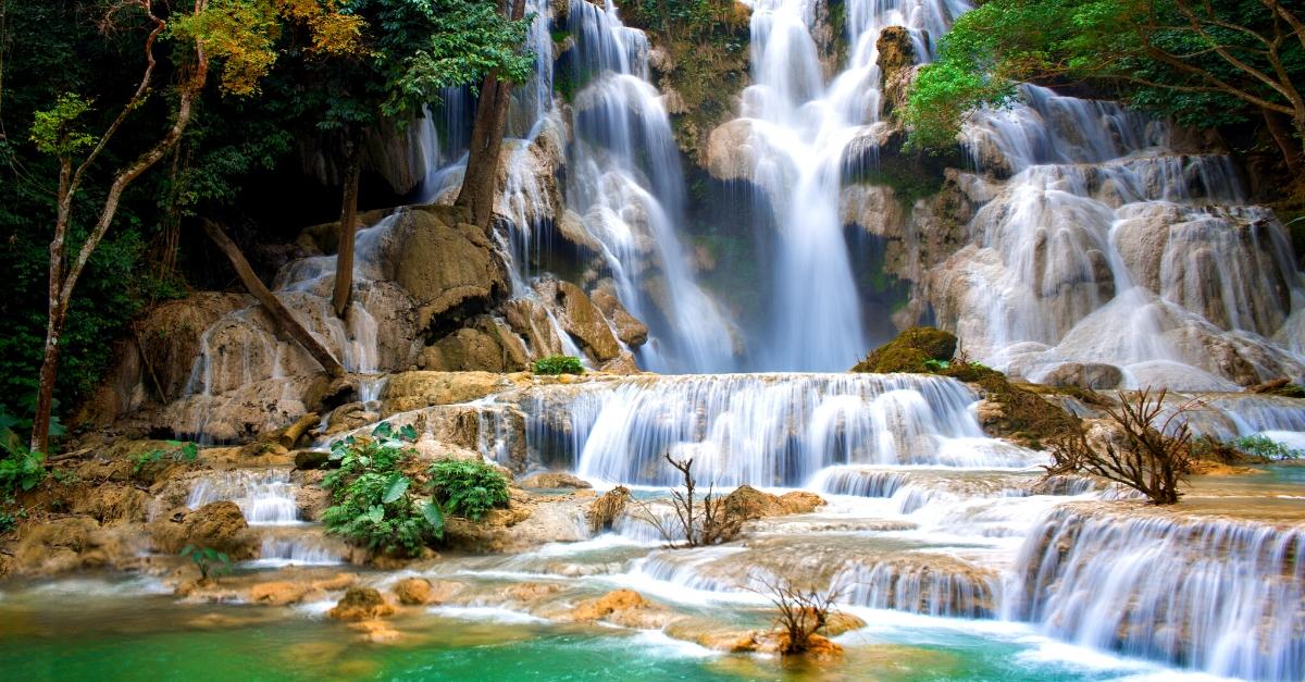 https://mdw-travel-data-us-east-1.s3.amazonaws.com/img/country/Laos/Kuang-Si-Falls/img_03.jpg