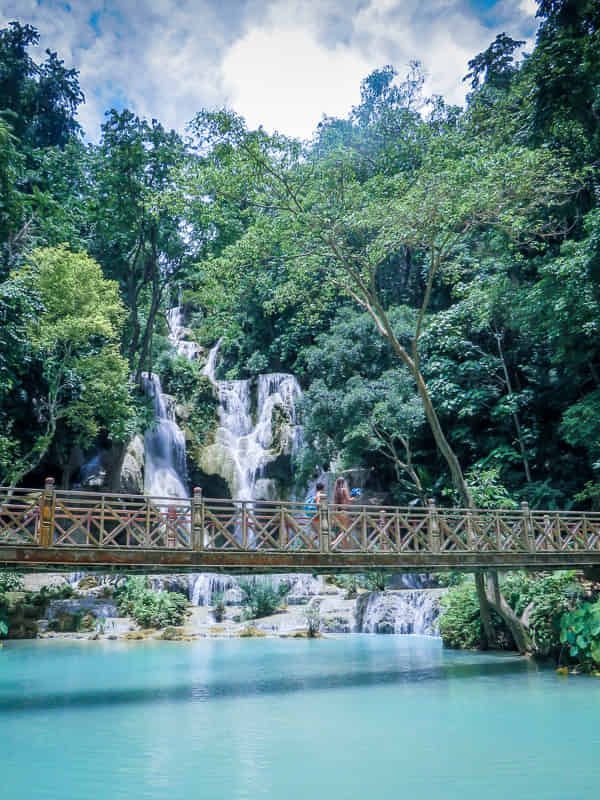 https://mdw-travel-data-us-east-1.s3.amazonaws.com/img/country/Laos/Kuang-Si-Waterfalls/img_03.jpg
