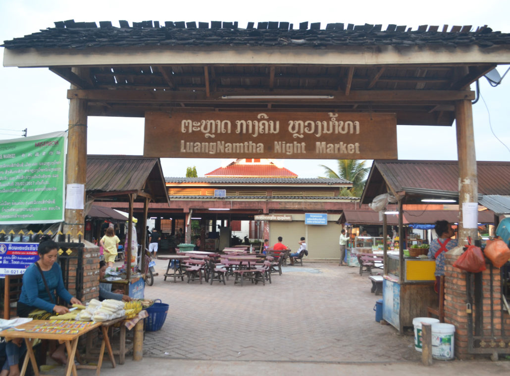 https://mdw-travel-data-us-east-1.s3.amazonaws.com/img/country/Laos/Luang-Namtha-Night-Market/img_02.jpg