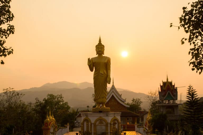 https://mdw-travel-data-us-east-1.s3.amazonaws.com/img/country/Laos/Muang-Pan/img_03.jpg
