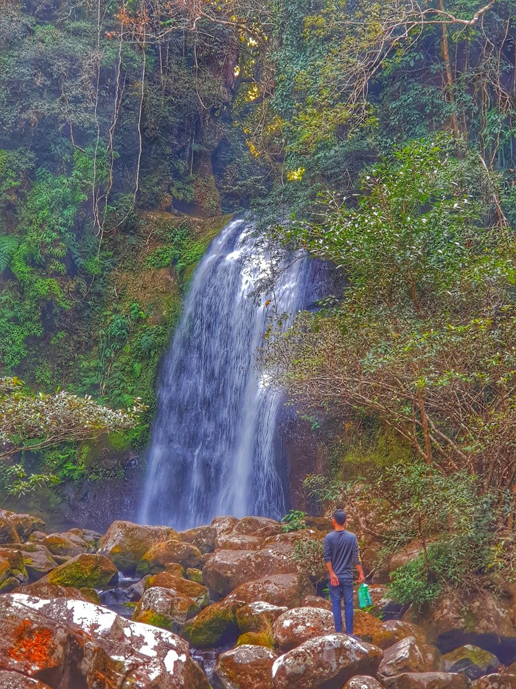 https://mdw-travel-data-us-east-1.s3.amazonaws.com/img/country/Laos/Nam-Kat-Yola-Pa/img_02.jpg