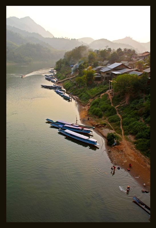 https://mdw-travel-data-us-east-1.s3.amazonaws.com/img/country/Laos/Nong-Khiaw-Riverside-Walk/img_00.jpg