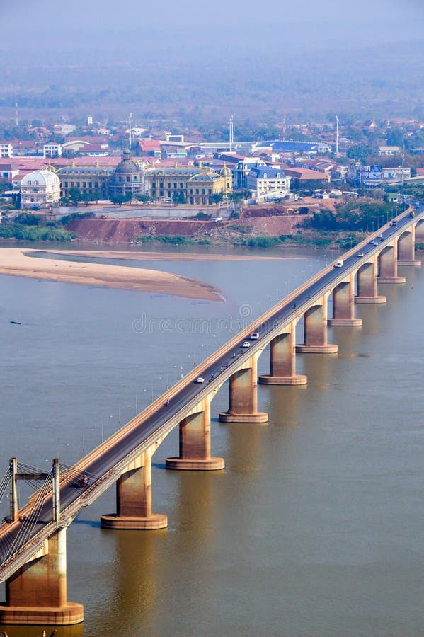 https://mdw-travel-data-us-east-1.s3.amazonaws.com/img/country/Laos/Pakse-Bridge/img_01.jpg