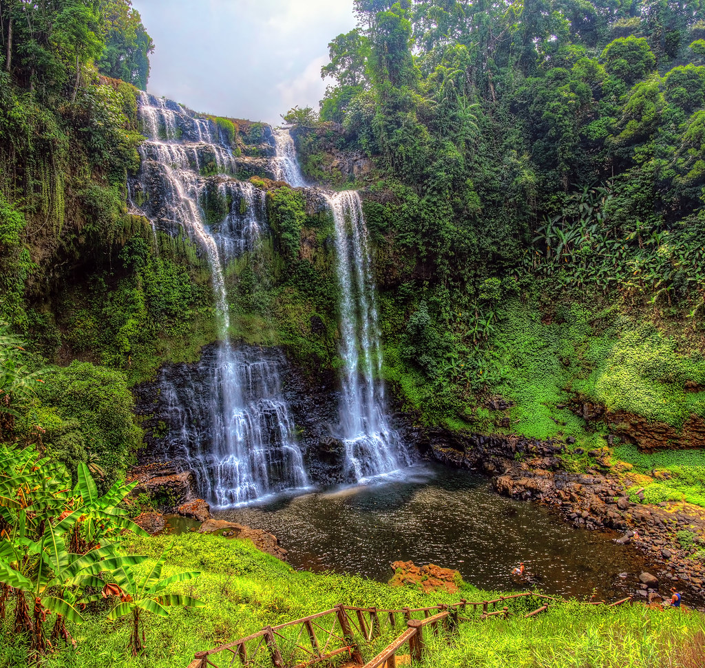 https://mdw-travel-data-us-east-1.s3.amazonaws.com/img/country/Laos/Tad-Dang-Waterfall/img_01.jpg
