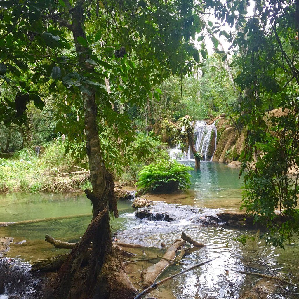 https://mdw-travel-data-us-east-1.s3.amazonaws.com/img/country/Laos/Tad-Samongphak-Waterfall/img_01.jpg