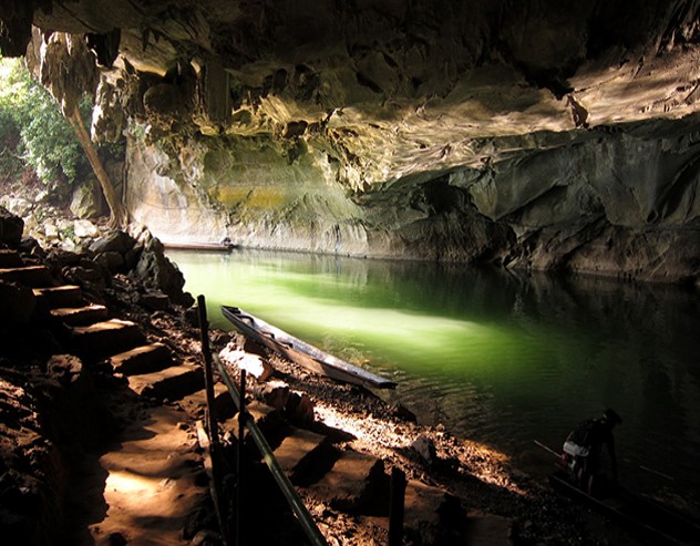 https://mdw-travel-data-us-east-1.s3.amazonaws.com/img/country/Laos/Tham-Nam-Water-Cave/img_01.jpg