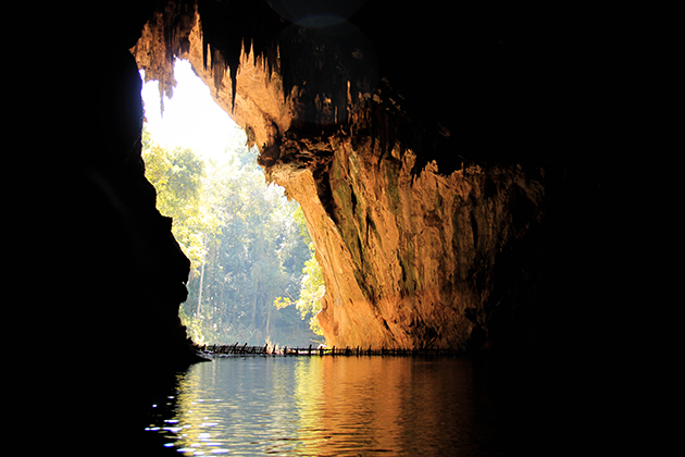 https://mdw-travel-data-us-east-1.s3.amazonaws.com/img/country/Laos/Tham-Nang-Et-Cave/img_03.jpg