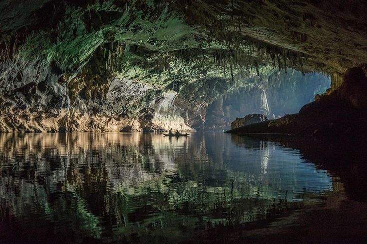 https://mdw-travel-data-us-east-1.s3.amazonaws.com/img/country/Laos/Tham-Piu-Cave/img_02.jpg