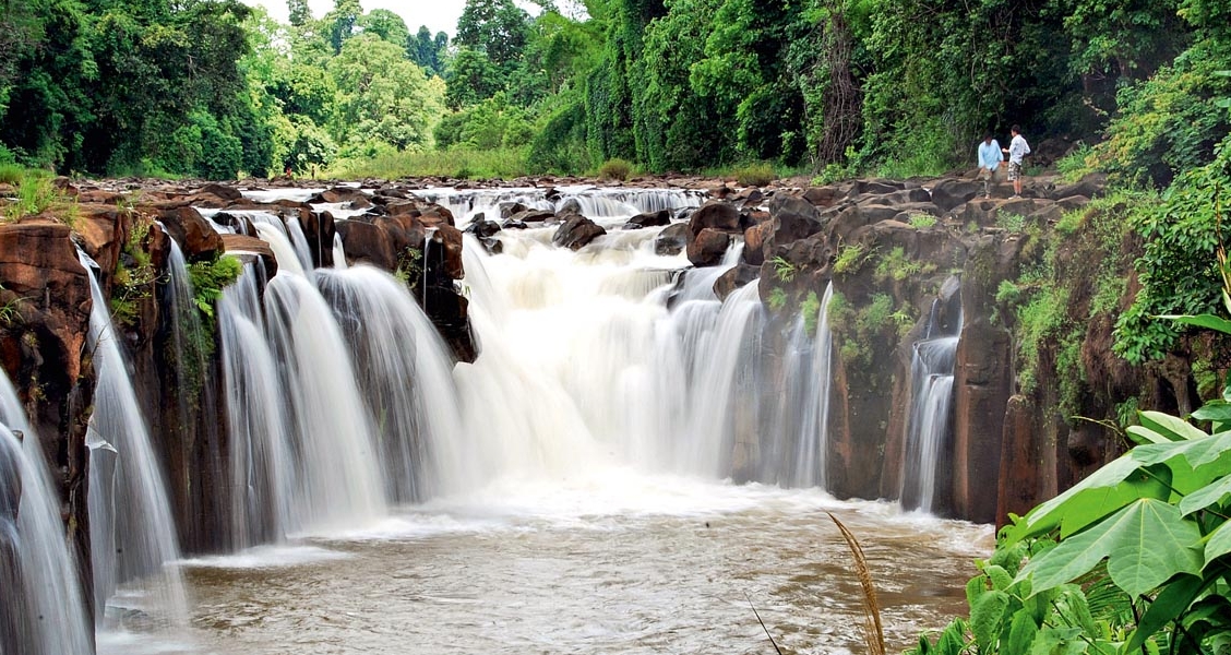 https://mdw-travel-data-us-east-1.s3.amazonaws.com/img/country/Laos/That-Fan/img_01.jpg