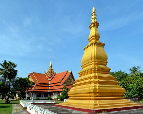 https://mdw-travel-data-us-east-1.s3.amazonaws.com/img/country/Laos/That-Foun-Stupa/img_02.jpg