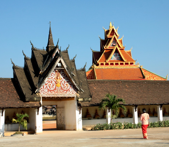 https://mdw-travel-data-us-east-1.s3.amazonaws.com/img/country/Laos/That-Phoum-Pouk-Stupa/img_02.jpg