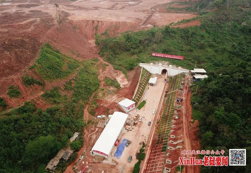 https://mdw-travel-data-us-east-1.s3.amazonaws.com/img/country/Laos/The-Fighting-Tunnel/img_00.jpg