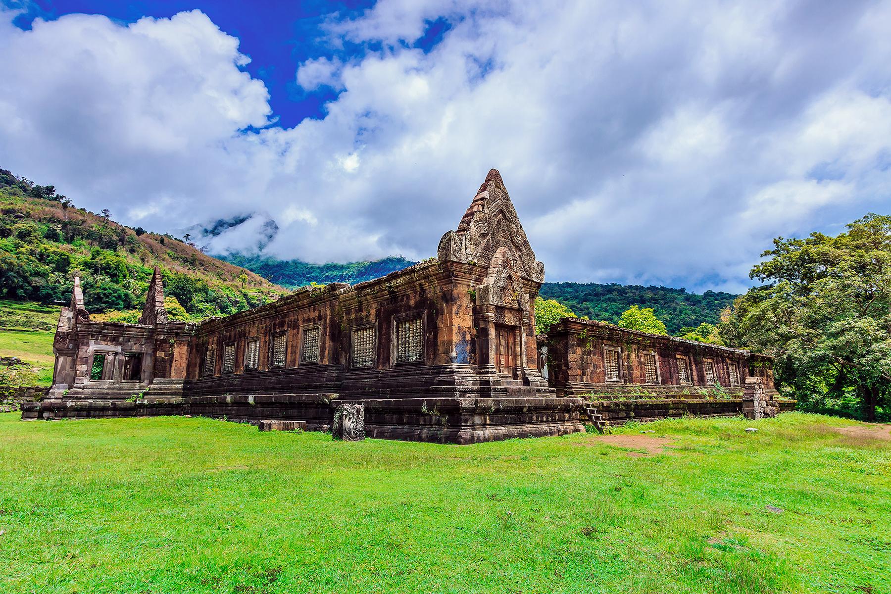 https://mdw-travel-data-us-east-1.s3.amazonaws.com/img/country/Laos/Vat-Sayaphoum-Temple/img_01.jpg