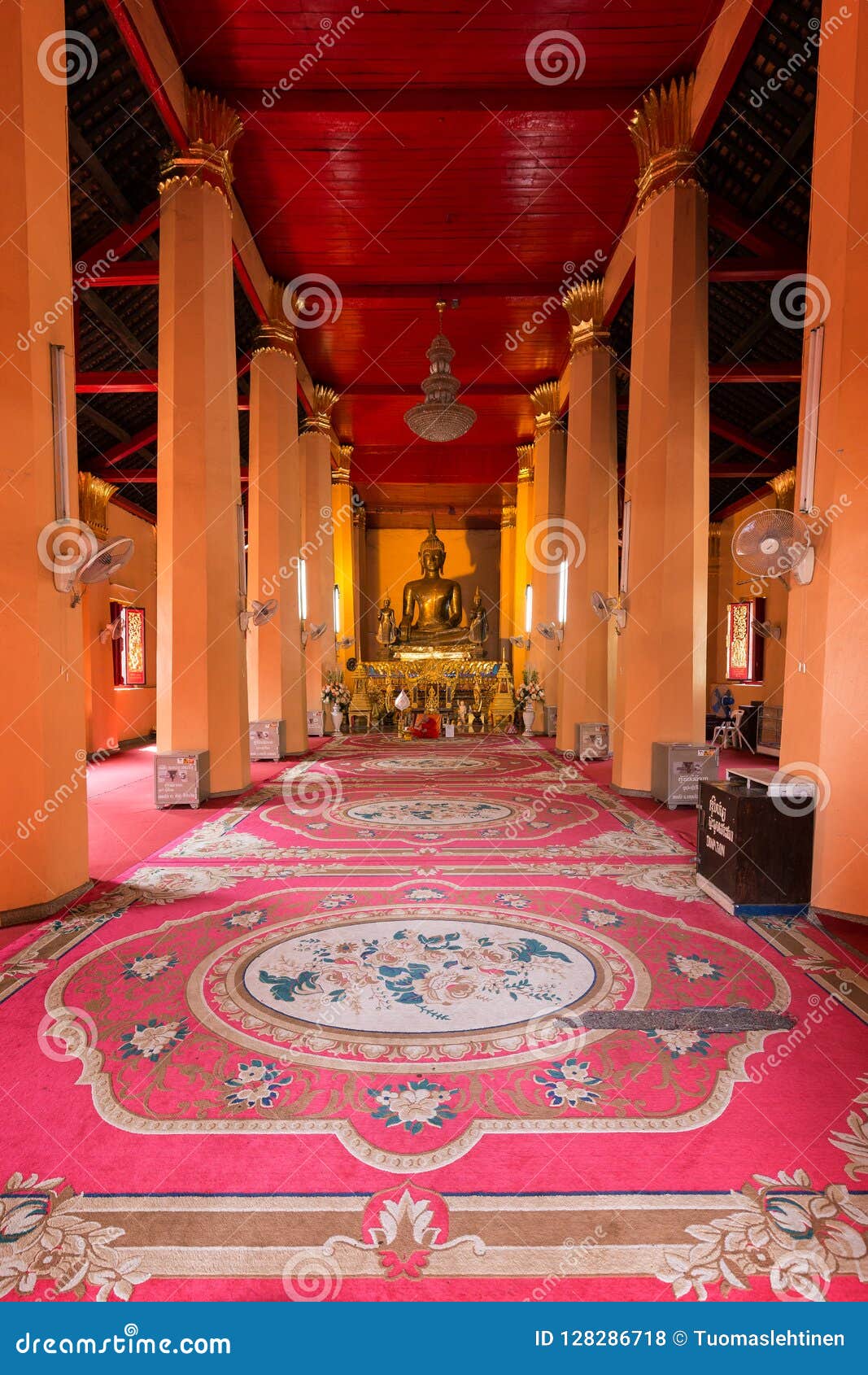 https://mdw-travel-data-us-east-1.s3.amazonaws.com/img/country/Laos/Wat-Ong-Teu-Mahawihan/img_03.jpg
