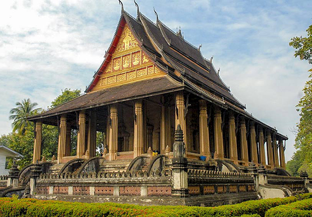 https://mdw-travel-data-us-east-1.s3.amazonaws.com/img/country/Laos/Wat-Si-Saket/img_01.jpg