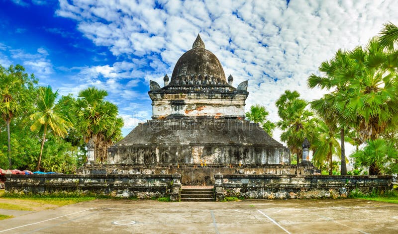 https://mdw-travel-data-us-east-1.s3.amazonaws.com/img/country/Laos/Wat-Visounnarath/img_01.jpg