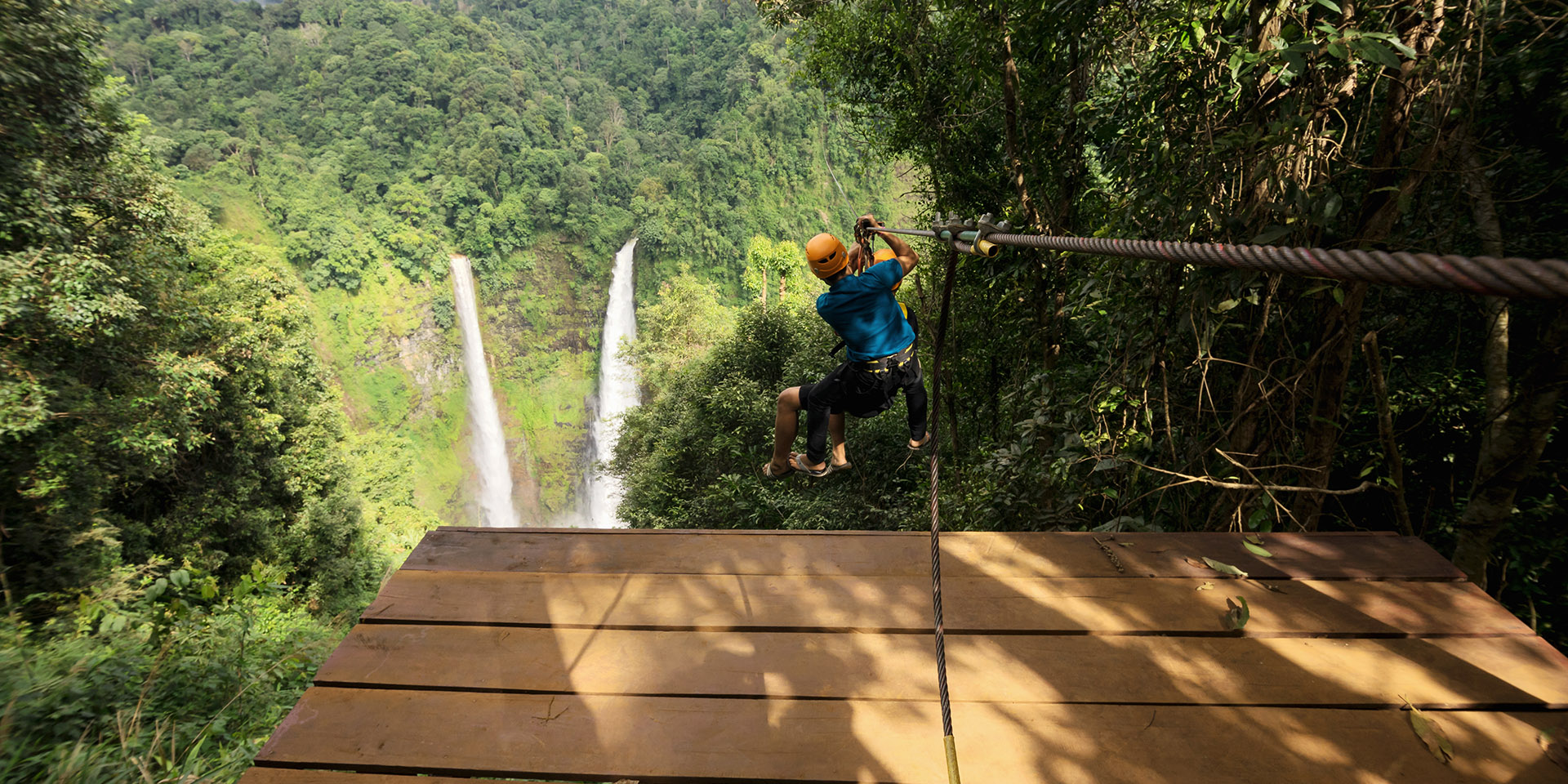 https://mdw-travel-data-us-east-1.s3.amazonaws.com/img/country/Laos/Zipline-Headquarter/img_02.jpg