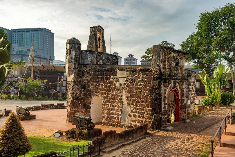 https://mdw-travel-data-us-east-1.s3.amazonaws.com/img/country/Malaysia/A-Famosa-Fort/img_03.jpg