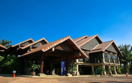 https://mdw-travel-data-us-east-1.s3.amazonaws.com/img/country/Malaysia/Agriculture-Heritage-Park/img_01.jpg
