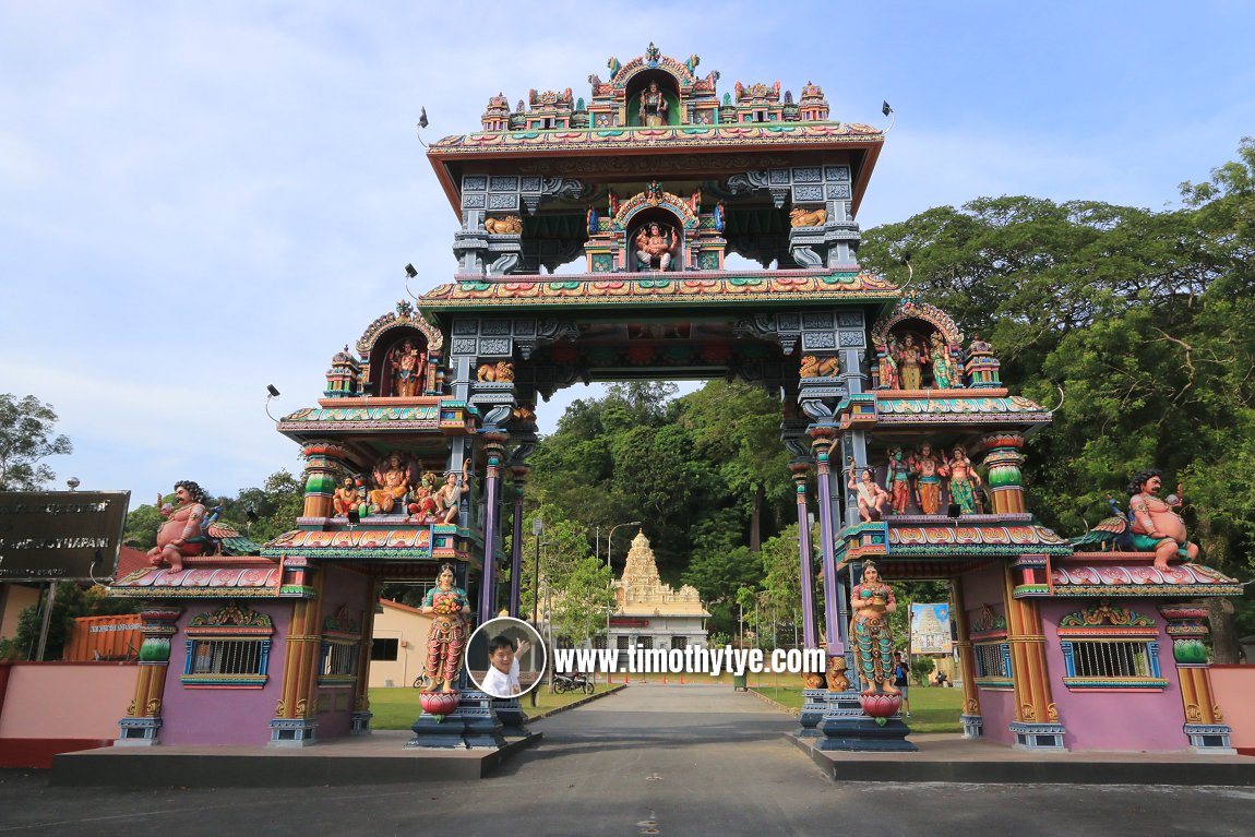https://mdw-travel-data-us-east-1.s3.amazonaws.com/img/country/Malaysia/Arulmigu-Balathandayuthapani-Temple/img_03.jpg