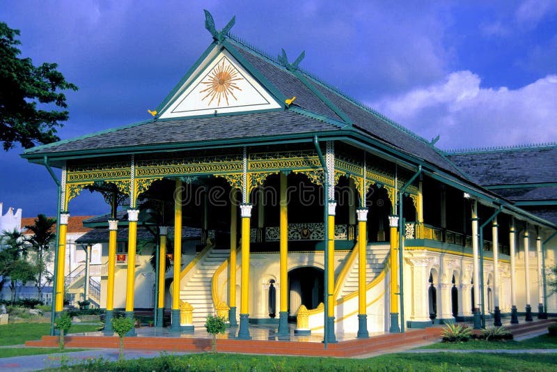 https://mdw-travel-data-us-east-1.s3.amazonaws.com/img/country/Malaysia/Balai-Besar/img_01.jpg