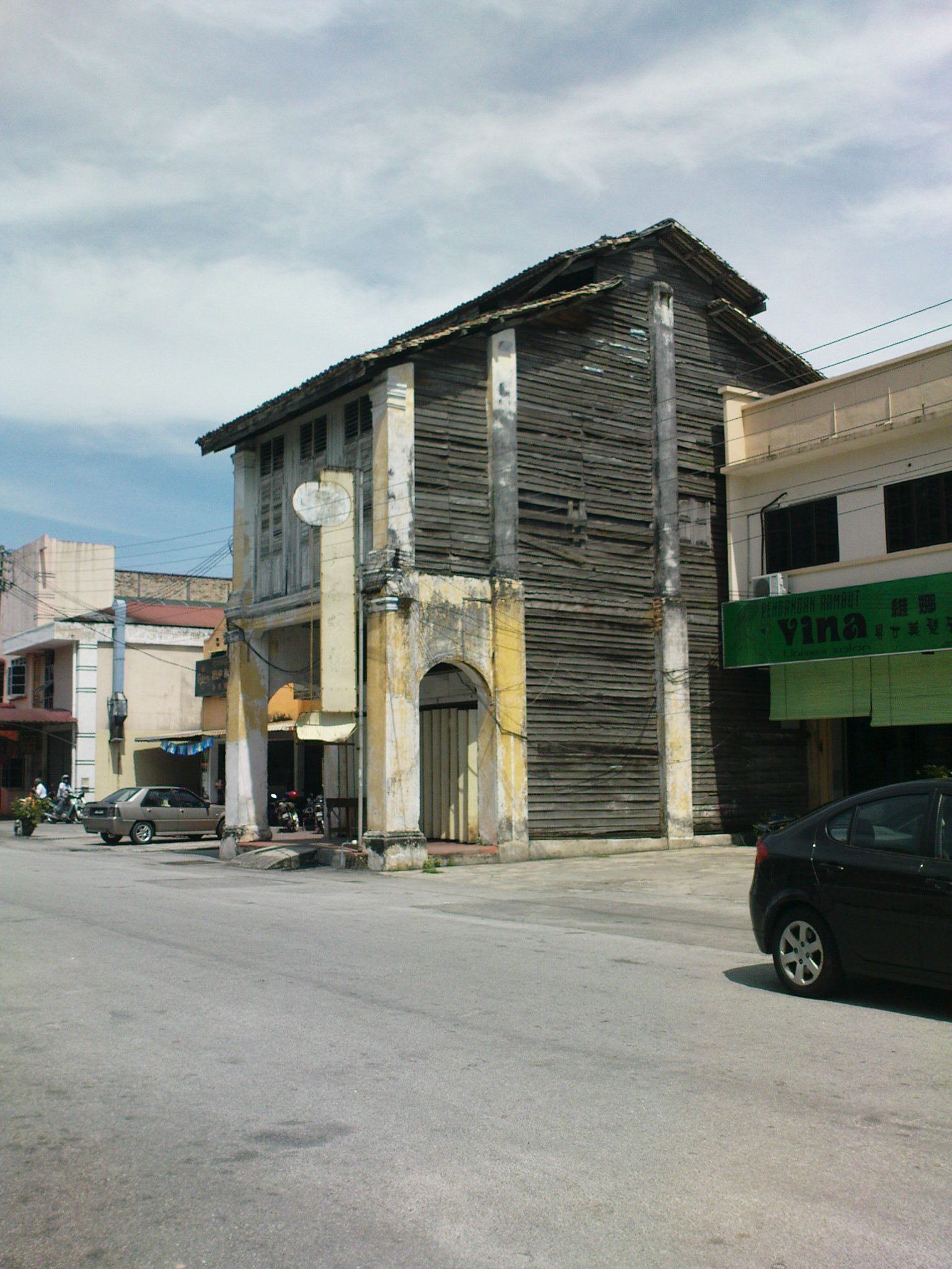 https://mdw-travel-data-us-east-1.s3.amazonaws.com/img/country/Malaysia/Batu-Gajah/img_03.jpg