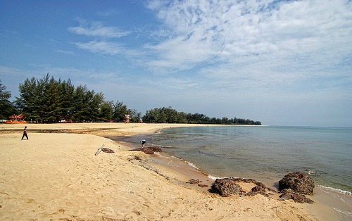 https://mdw-travel-data-us-east-1.s3.amazonaws.com/img/country/Malaysia/Bukit-Keluang/img_03.jpg