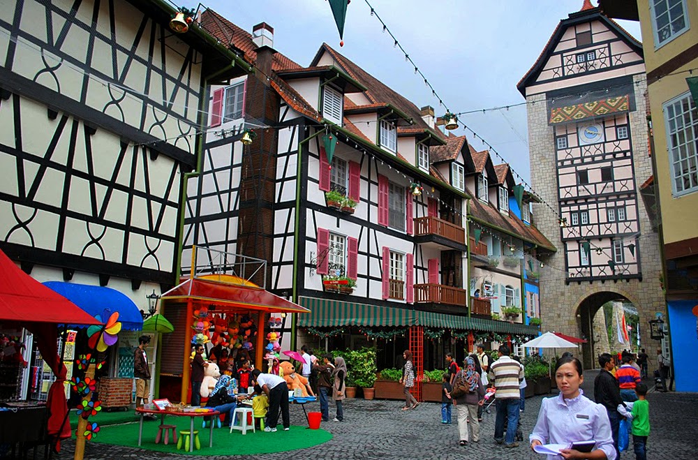 https://mdw-travel-data-us-east-1.s3.amazonaws.com/img/country/Malaysia/Bukit-Tinggi/img_03.jpg
