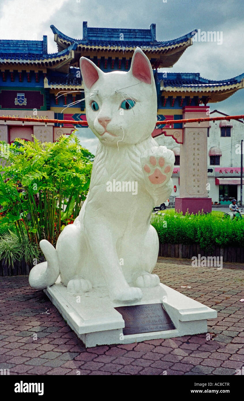 https://mdw-travel-data-us-east-1.s3.amazonaws.com/img/country/Malaysia/Cat-Statue/img_01.jpg