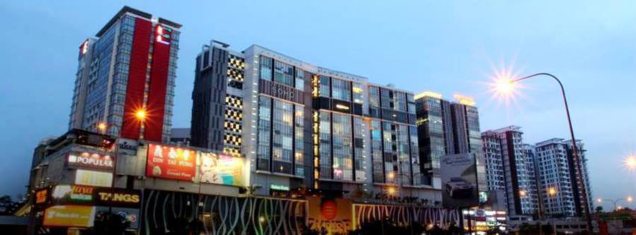 https://mdw-travel-data-us-east-1.s3.amazonaws.com/img/country/Malaysia/Empire-Shopping-Gallery/img_02.jpg