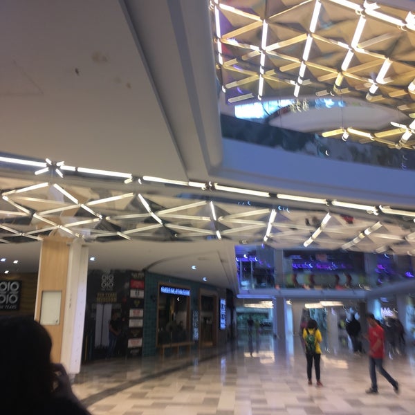 https://mdw-travel-data-us-east-1.s3.amazonaws.com/img/country/Malaysia/Evolve-Concept-Mall/img_02.jpg