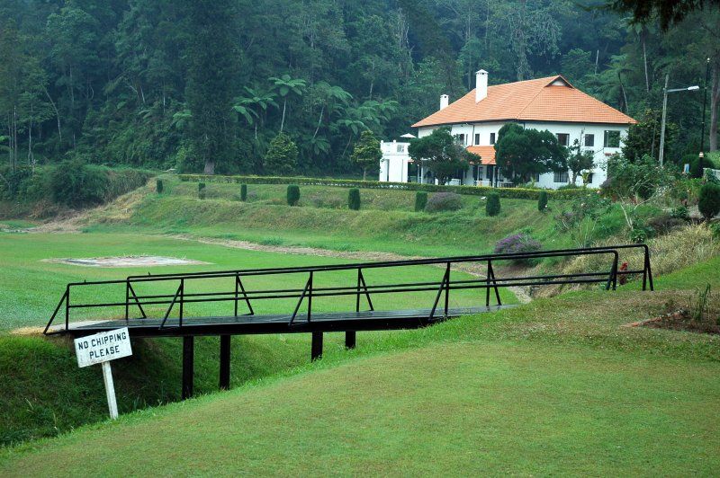 https://mdw-travel-data-us-east-1.s3.amazonaws.com/img/country/Malaysia/Frasers-Hill/img_02.jpg