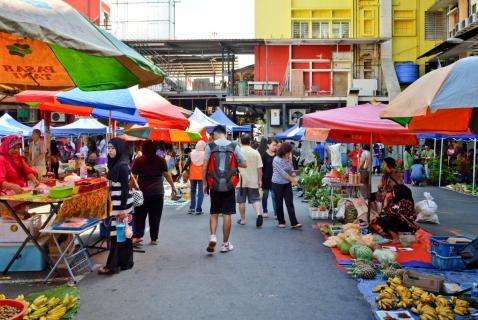 https://mdw-travel-data-us-east-1.s3.amazonaws.com/img/country/Malaysia/Gaya-Street-Sunday-Market/img_03.jpg