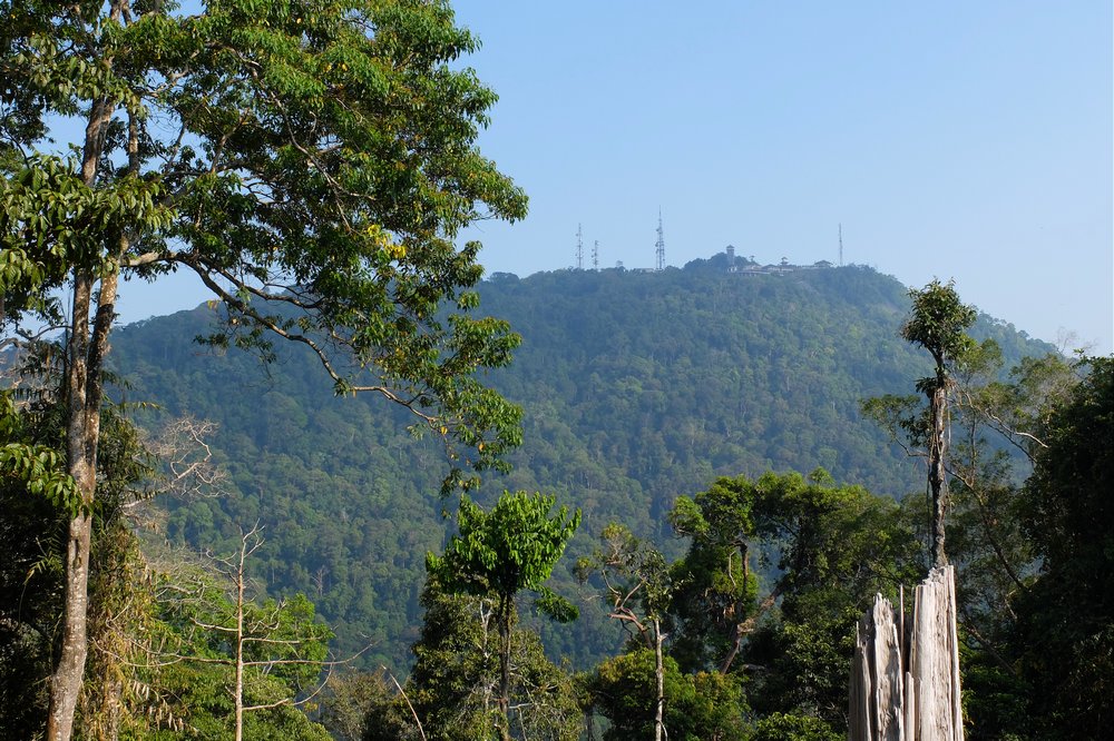 https://mdw-travel-data-us-east-1.s3.amazonaws.com/img/country/Malaysia/Gunung-Raya/img_03.jpg