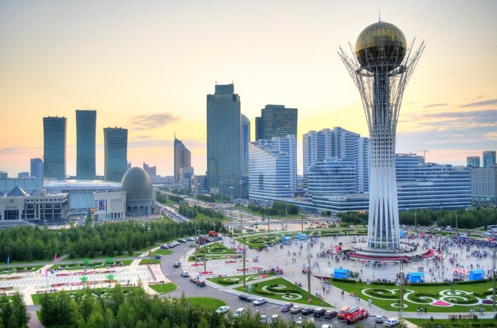 https://mdw-travel-data-us-east-1.s3.amazonaws.com/img/country/Malaysia/Historical-Astana/img_03.jpg