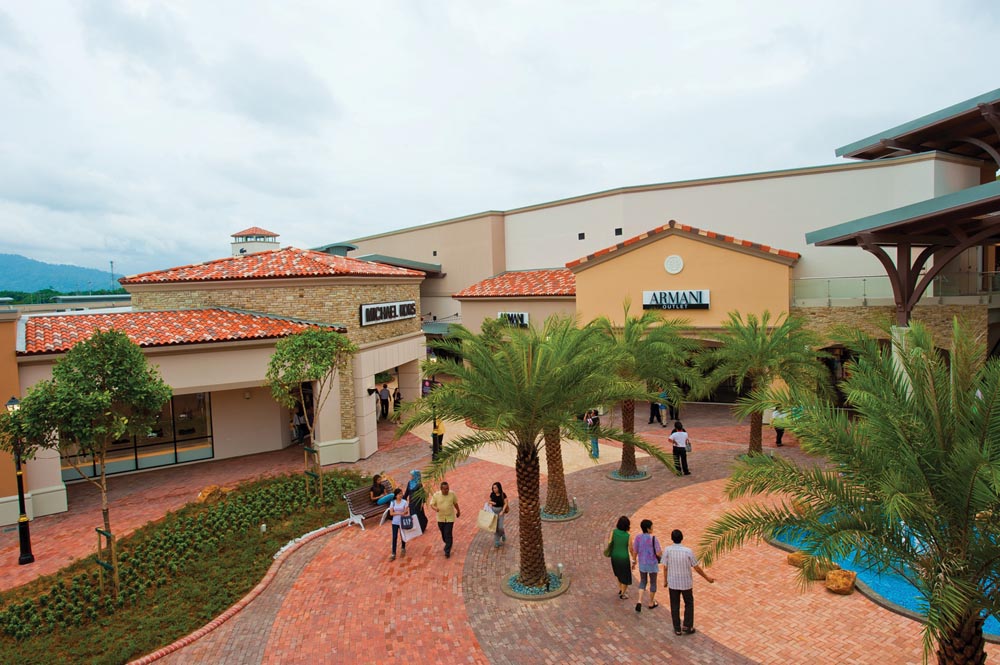 https://mdw-travel-data-us-east-1.s3.amazonaws.com/img/country/Malaysia/Johor-Premium-Outlets/img_02.jpg